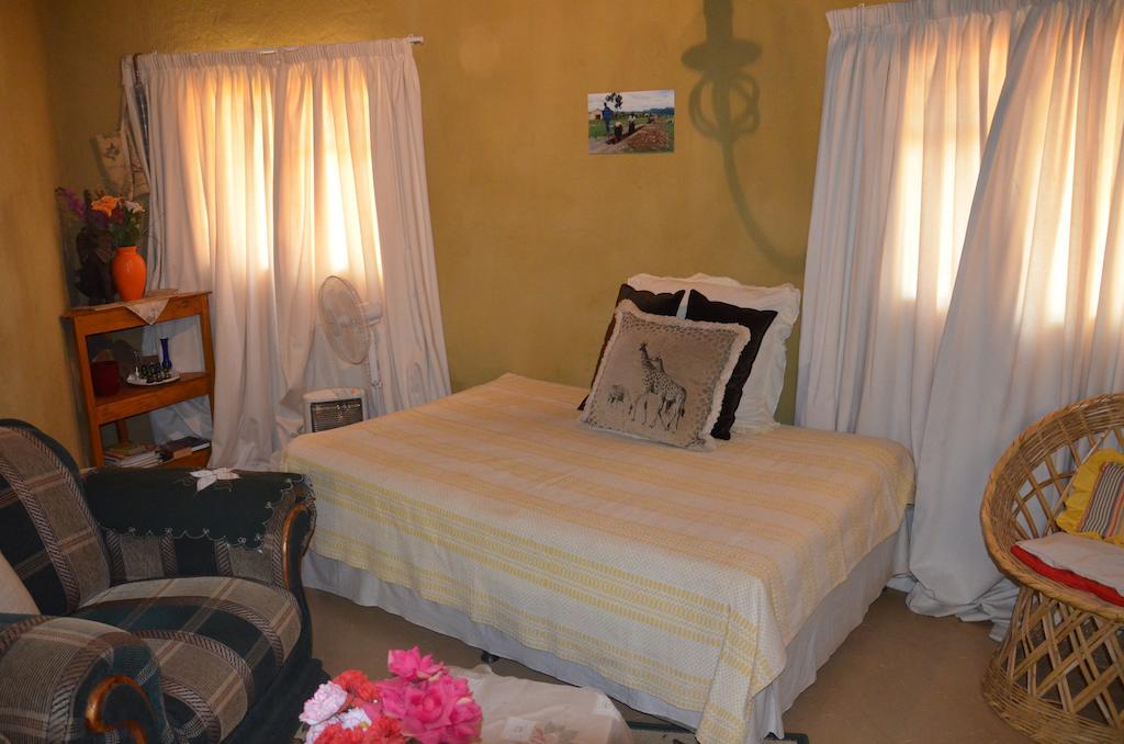 Bama Lodge Rietfontein Værelse billede