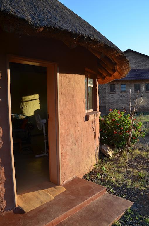 Bama Lodge Rietfontein Eksteriør billede