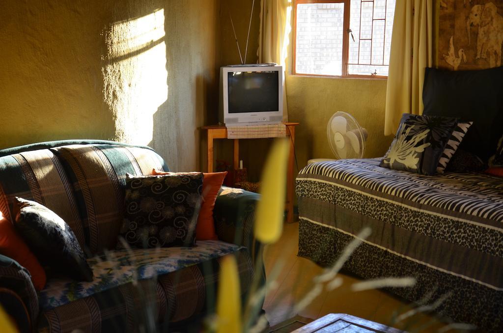 Bama Lodge Rietfontein Eksteriør billede