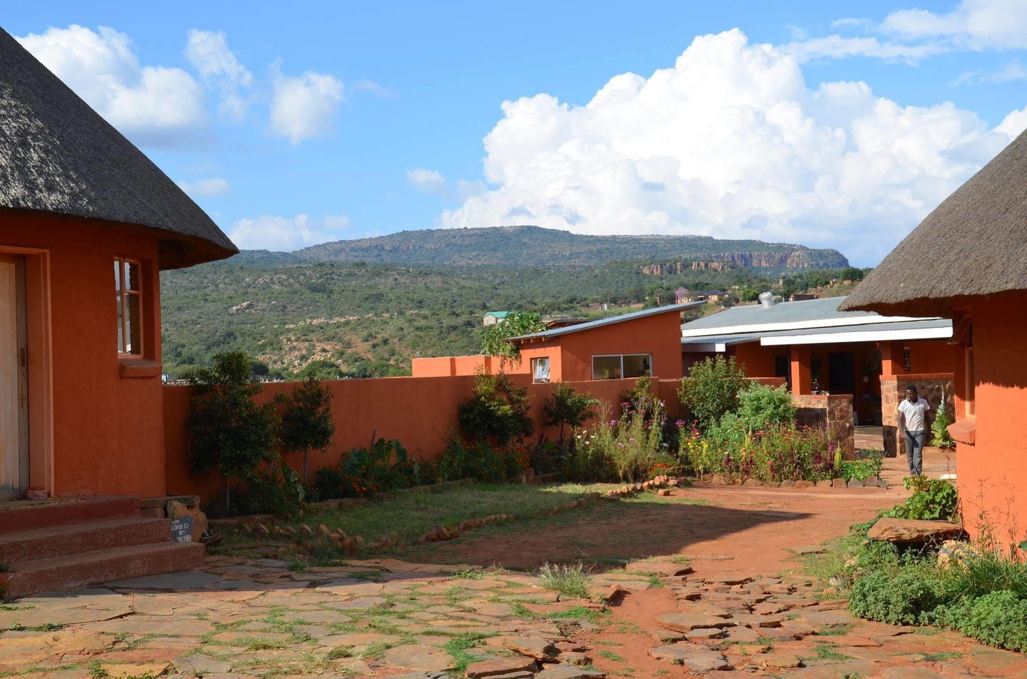 Bama Lodge Rietfontein Eksteriør billede